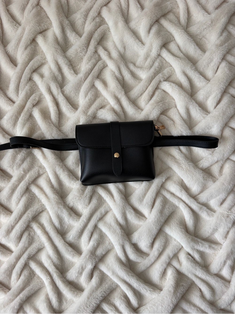 Minimalist Black Leather Belt Bag